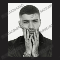 Zayn Malik Isn't In Touch With One Direction T-shirt | Artistshot