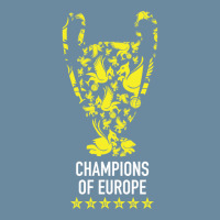 Liverpool Trophy Champions Of Europe Squad, Design Sports Urban Heavy T-shirt | Artistshot