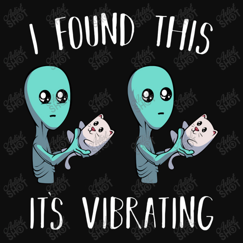 I Found This It's Vibrating Alien With Vibrating Cat Pullover Crop Top by hajarbor | Artistshot