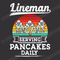 Football Lineman Serving Pancakes Daily Offensive Lineman 39 Vintage Hoodie | Artistshot