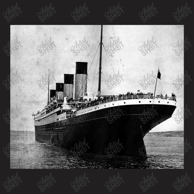 Kids The Titanic Setting Sail T-shirt | Artistshot