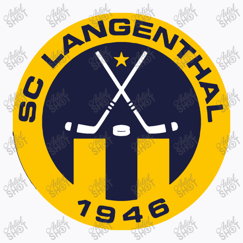 Schlittschuh Club Langenthal T-shirt | Artistshot