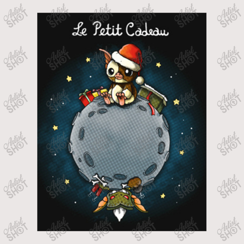 Le Petit Cadeau Pocket T-Shirt by captigajari | Artistshot