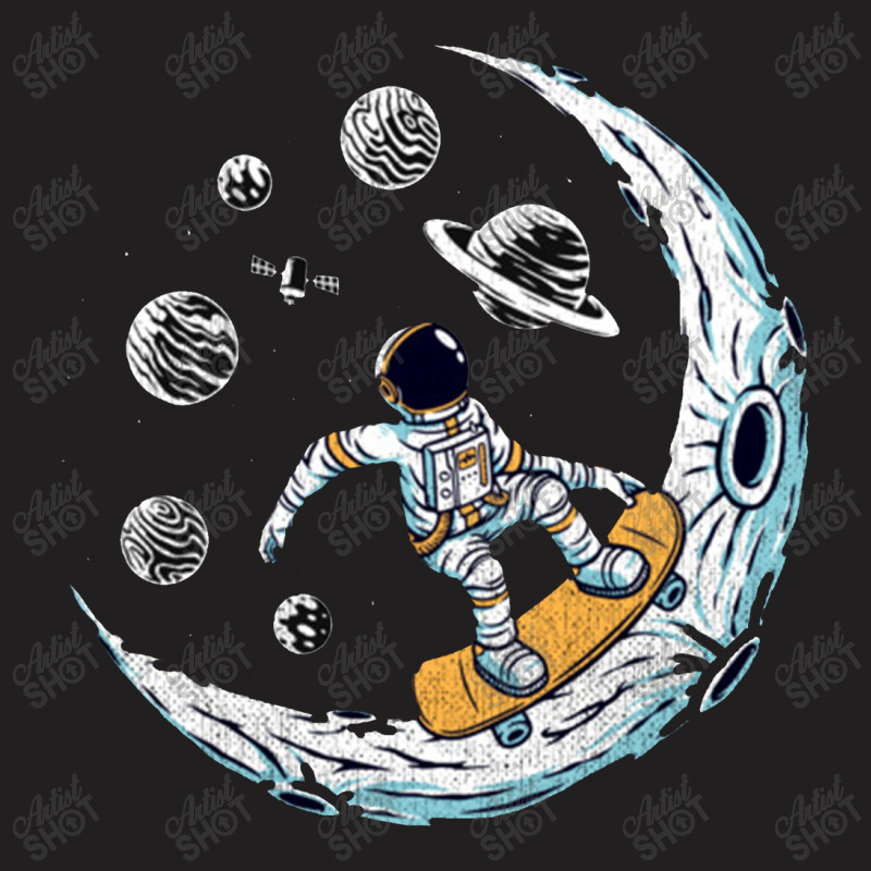 Skating Astronaut Moon T-shirt | Artistshot