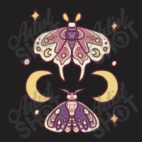 Witchy Aesthetic Moths T-shirt | Artistshot