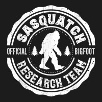 Bigfoot Finding Sasquatch Research Team Men Retro Vintage T Shirt Hoodie & Jogger Set | Artistshot