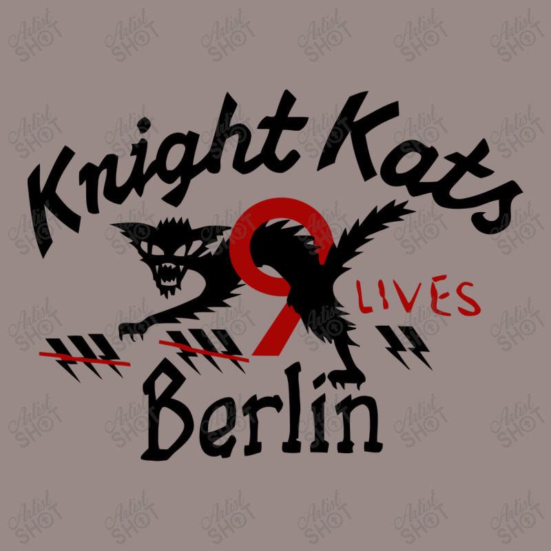 He Knight Kats Berlin 9 Lives Beige Johnson Motors Classic Vintage T-Shirt by DropShop | Artistshot