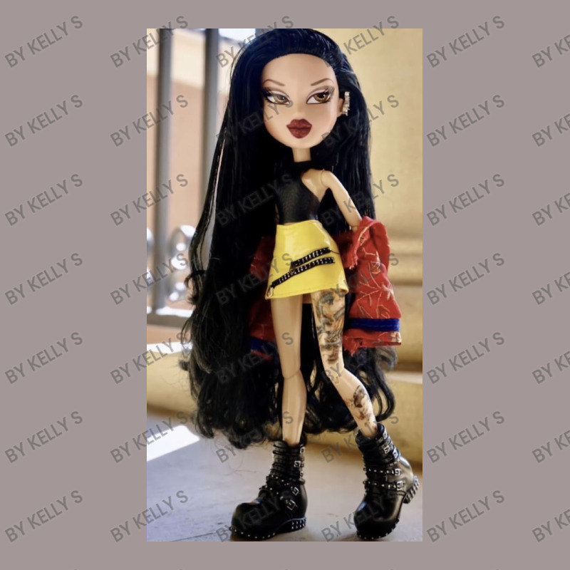 Bratz Casual Vintage Hoodie by Kelly S | Artistshot