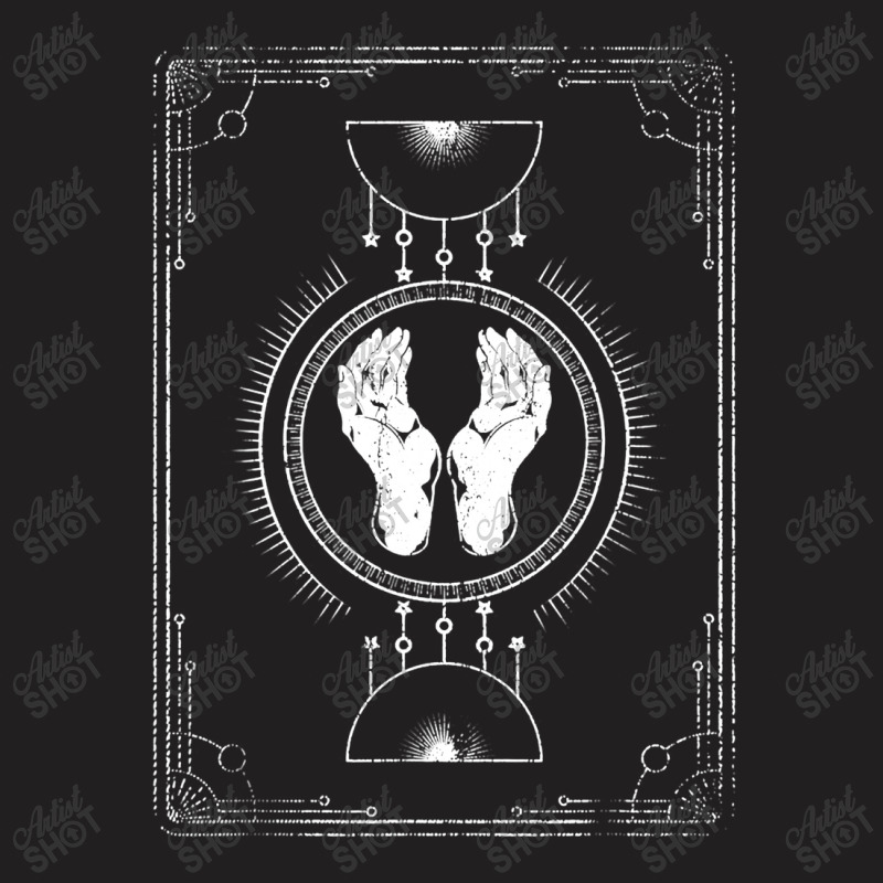 Tarot Card Hamsa Hand Wiccan Blackcraft Pagan Occult T-shirt | Artistshot