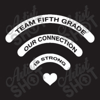 Team 5th Grade Our Connection Is Strong Waist Apron | Artistshot