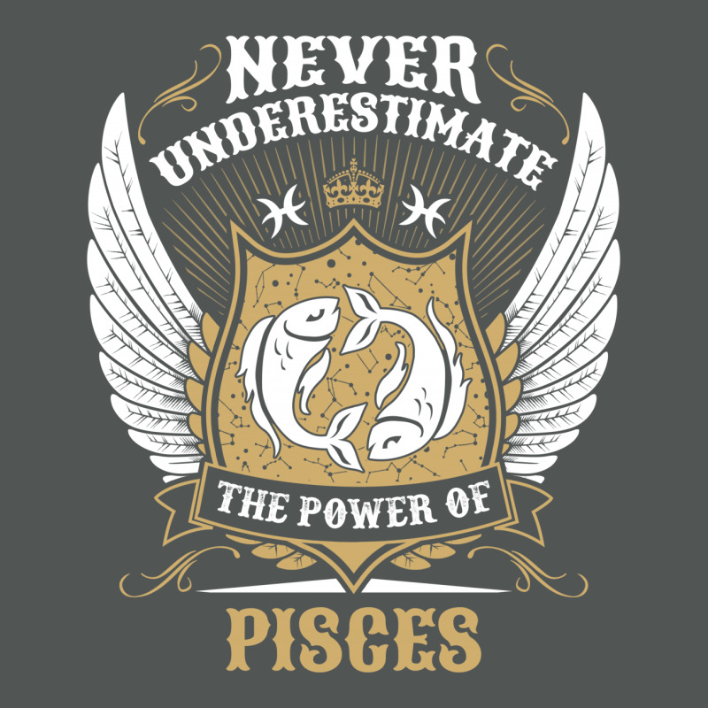 Never Underestimate The Power Of Pisces Classic T-shirt | Artistshot