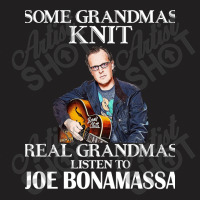 Some Grandmas Knit Real My Favorite People T-shirt | Artistshot