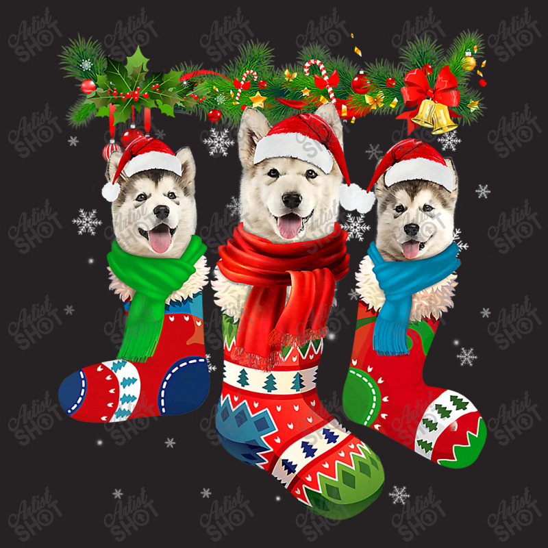 Three Alaskan Malamutes In Christmas Socks T Shirt Vintage Cap | Artistshot