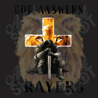 God Answers Prayers Warrior Men Christian Cross Lion Graphic T-shirt | Artistshot