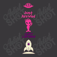 Just Arrived Just Landed Alien Ladies Curvy T-shirt | Artistshot