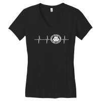 Viking Heartbeat Knot Valknut Wotan Odin Walhalla T Shirt Women's V-neck T-shirt | Artistshot