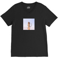 Dirt Femme   Tove Lo V-neck Tee | Artistshot