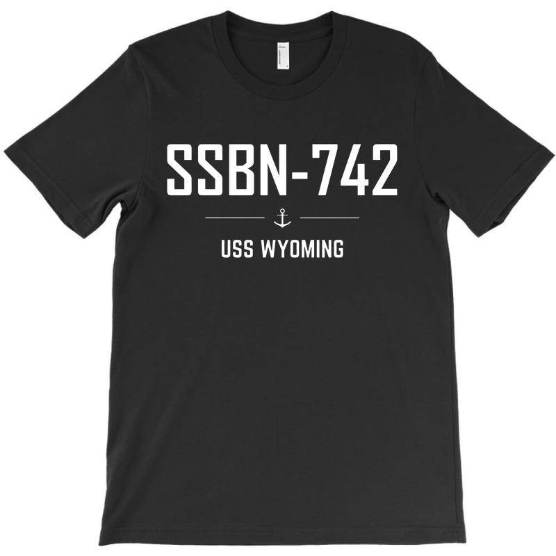 Ssbn 742 Uss Wyoming T-shirt | Artistshot