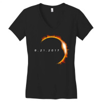 Total Solar Eclipse August 21 2017 Women's V-neck T-shirt | Artistshot