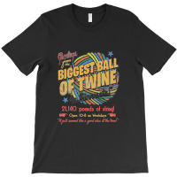 The Biggest Ball Of Twine In Minnesota T-shirt | Artistshot