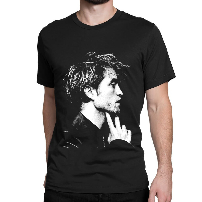 Art Character Bill Skarsgard Gift Men Classic T-shirt by ArtistDonte | Artistshot