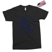 Waterboardingresort In Guantanamo Bay Tailliertes Exclusive T-shirt | Artistshot