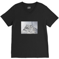 Panthera Uncia V-neck Tee | Artistshot