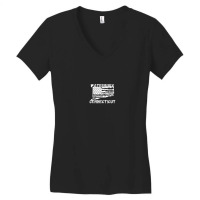 Retro Waterbury Connecticut Apparel Women's V-neck T-shirt | Artistshot