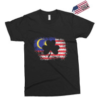 Malaysian Flag Irish Shamrock Clover Malaysia T Shirt Exclusive T-shirt | Artistshot