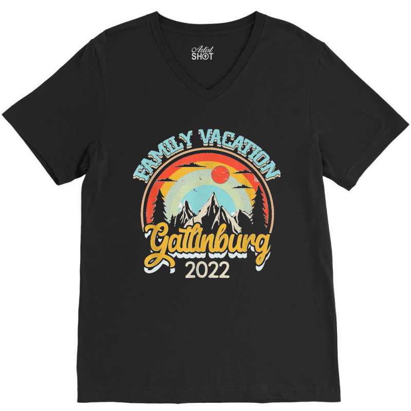 Tennessee Smoky Mountains Family Vacation Gatlinburg 2022 T Shirt V-neck Tee | Artistshot