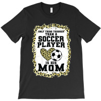 Womens Soccer Player Mom Heart Soccer Mom T-shirt | Artistshot