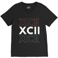 Quinn Xcii Best Edition 19 V-neck Tee | Artistshot