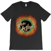 Bea Arthur Vintage Circle Art T-shirt | Artistshot