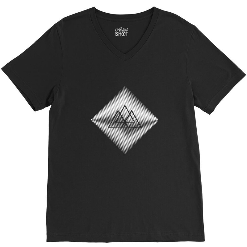 The Capitals - Electric Diamond White V-Neck Tee by JeffereyGrimes | Artistshot