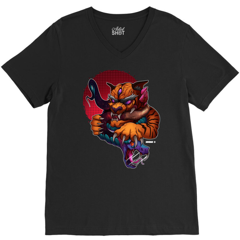 Japanese Style Tiger Traditional Design, Japanese Style Tiger, Traditi V-neck Tee | Artistshot