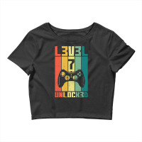 Level 7 Unlocked Vintage Gamer 7th Birthday Gift Crop Top | Artistshot