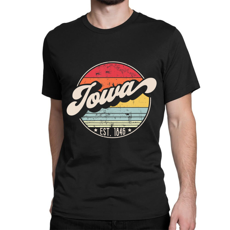 Retro Iowa Home State Ia Cool 70s Style Sunset Classic T-shirt | Artistshot