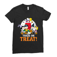 Peanuts Halloween Trick Or Treat Moonlight Ladies Fitted T-shirt | Artistshot