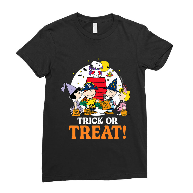 Peanuts Halloween Trick Or Treat Moonlight Ladies Fitted T-shirt | Artistshot