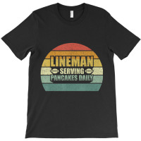 Retro Football Lineman Serving Pancakes Daily Vintage T-shirt | Artistshot