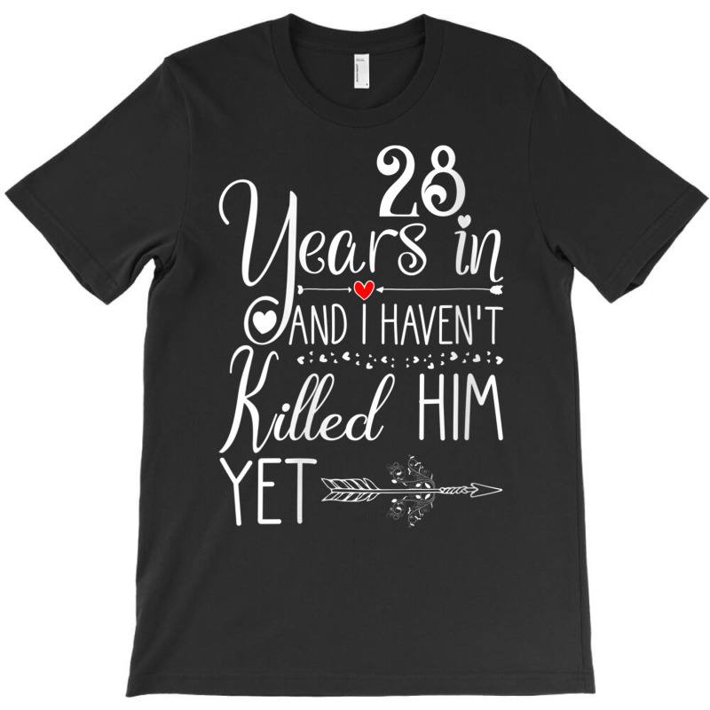 Womens 28th Wedding Anniversary Gift For Her Just Married 28 Years V N T-shirt | Artistshot