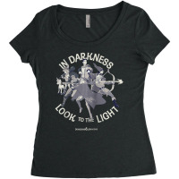 Dungeons & Dragons In Darkness Look To The Light Women's Triblend Scoop T-shirt | Artistshot