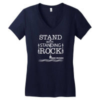 Stand With Standing Rock Women's V-neck T-shirt | Artistshot