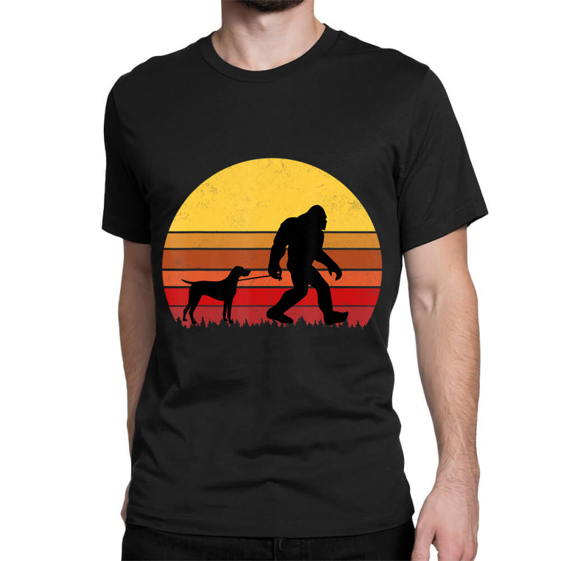 German Shorthaired Pointer Retro Dog Classic T-shirt by Konlasa6638 | Artistshot