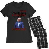 Neverunderestimateagrandmawholistenstobarry Women's Pajamas Set | Artistshot