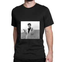 Marcello Mastroianni 02 Gift Classic T-shirt | Artistshot