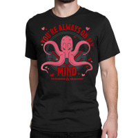 Womens Dungeons & Dragons Valentine's Day Mind Flayer Hearts V-neck Classic T-shirt | Artistshot