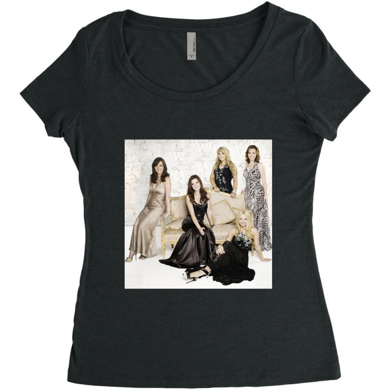 Celtic Woman Women's Triblend Scoop T-shirt by JAMESDSHARP | Artistshot