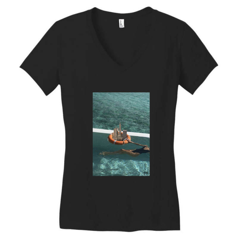 Water City Women's V-neck T-shirt | Artistshot