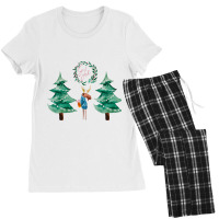 Moose With Christmas Present Women's Pajamas Set | Artistshot